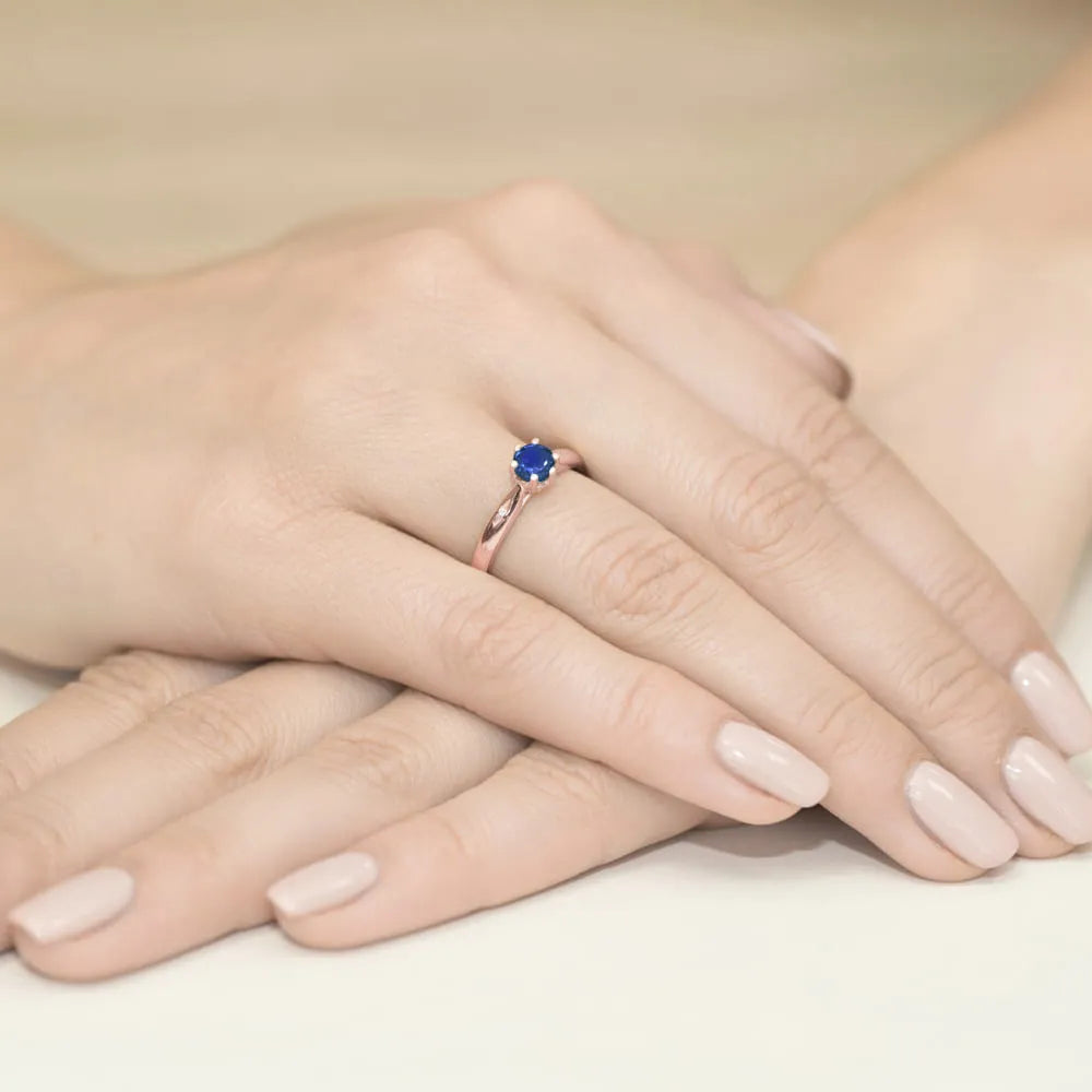 gold-ring-with-0-50ct-sapphire-and-diamonds-w0074-sab-01