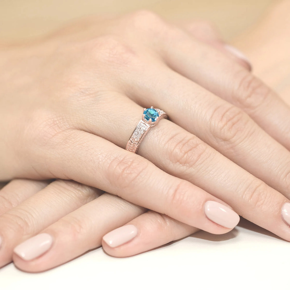 gold-ring-with-0-50ct-topaz-and-diamonds-w0075-tob-01