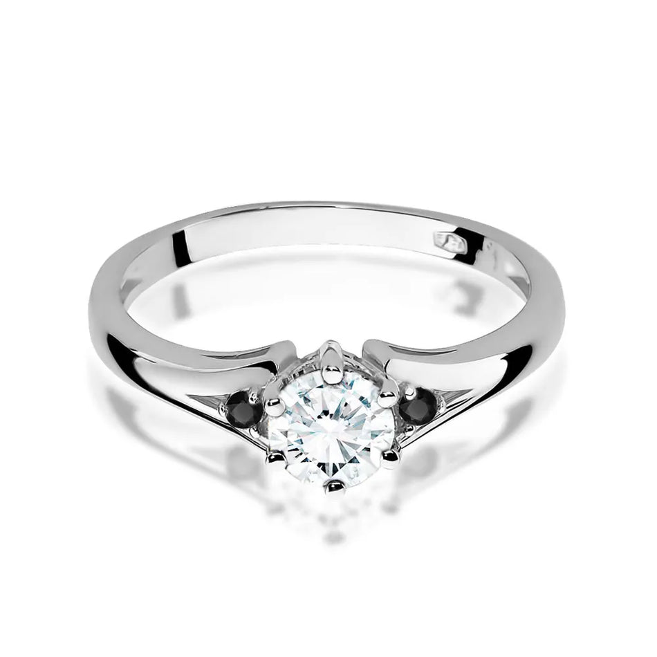 gold-ring-with-0-60ct-white-sapphire-and-black-diamonds-w0076-saw-02