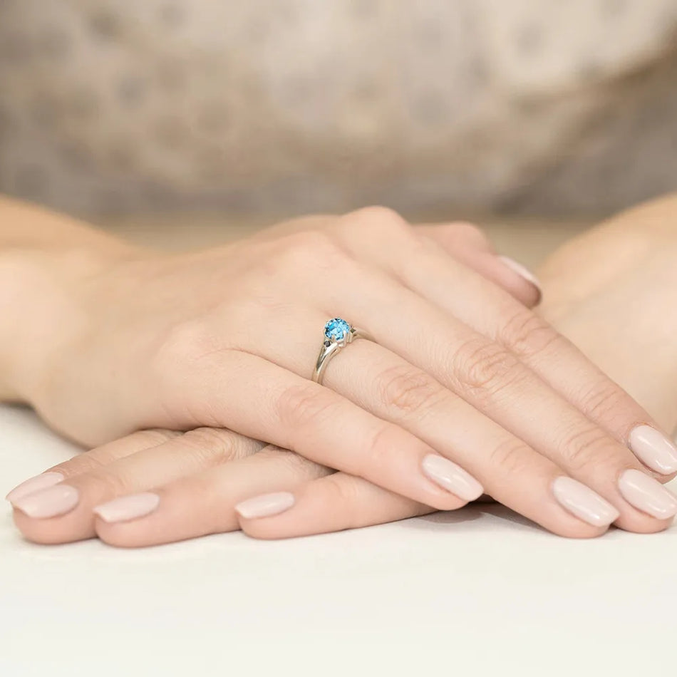 goldring-mit-0-50ct-topas-und-schwarzen-diamanten-w0076-tob-02