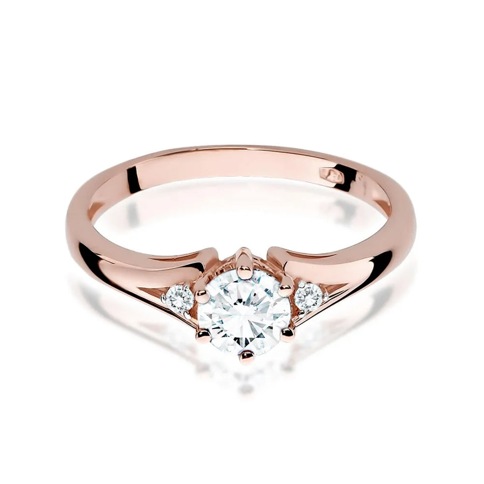 gold-ring-with-0-60ct-white-sapphire-and-diamonds-w0076-saw-01