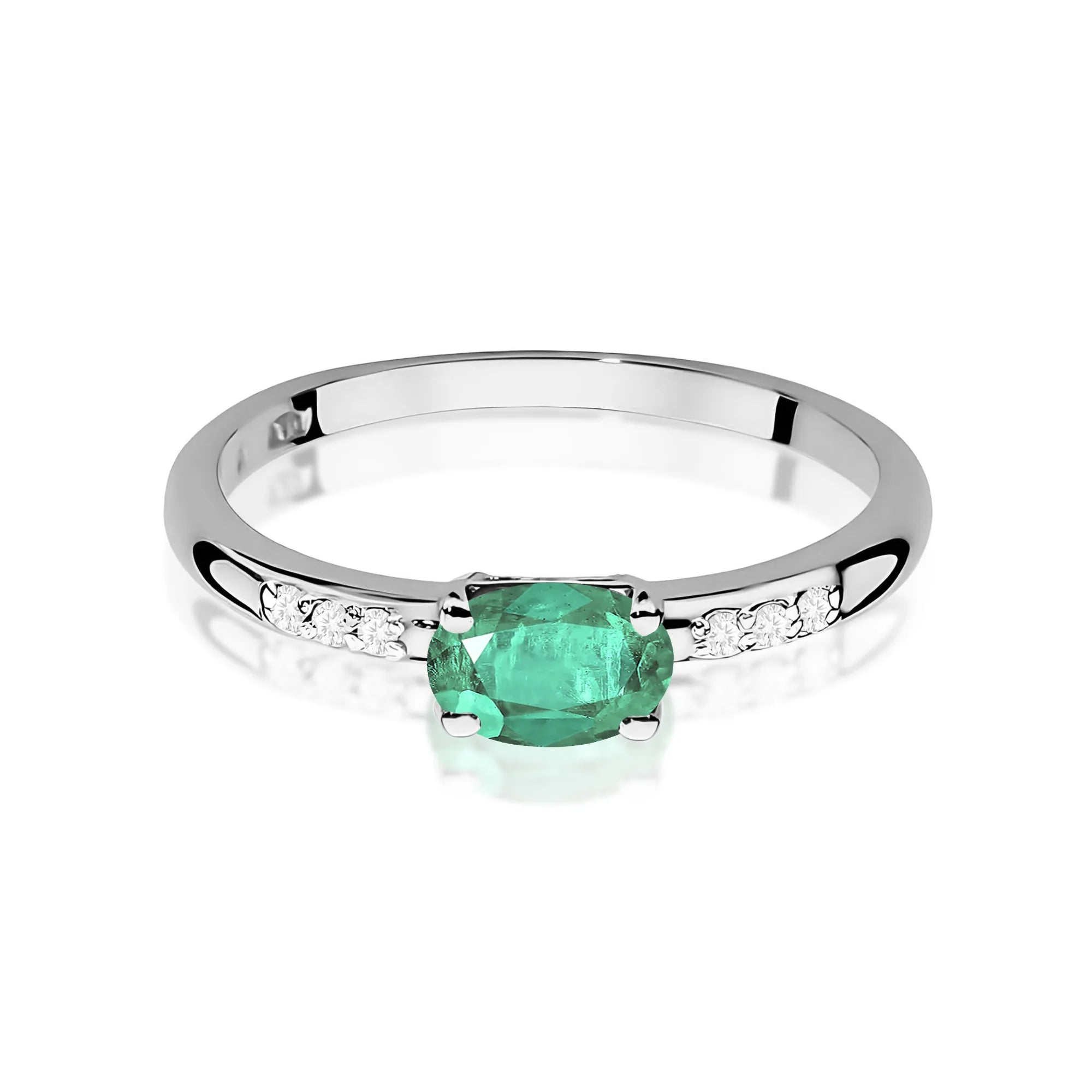 gold-ring-with-0-40ct-emerald-and-0-03ct-diamonds-w0077-emg-01