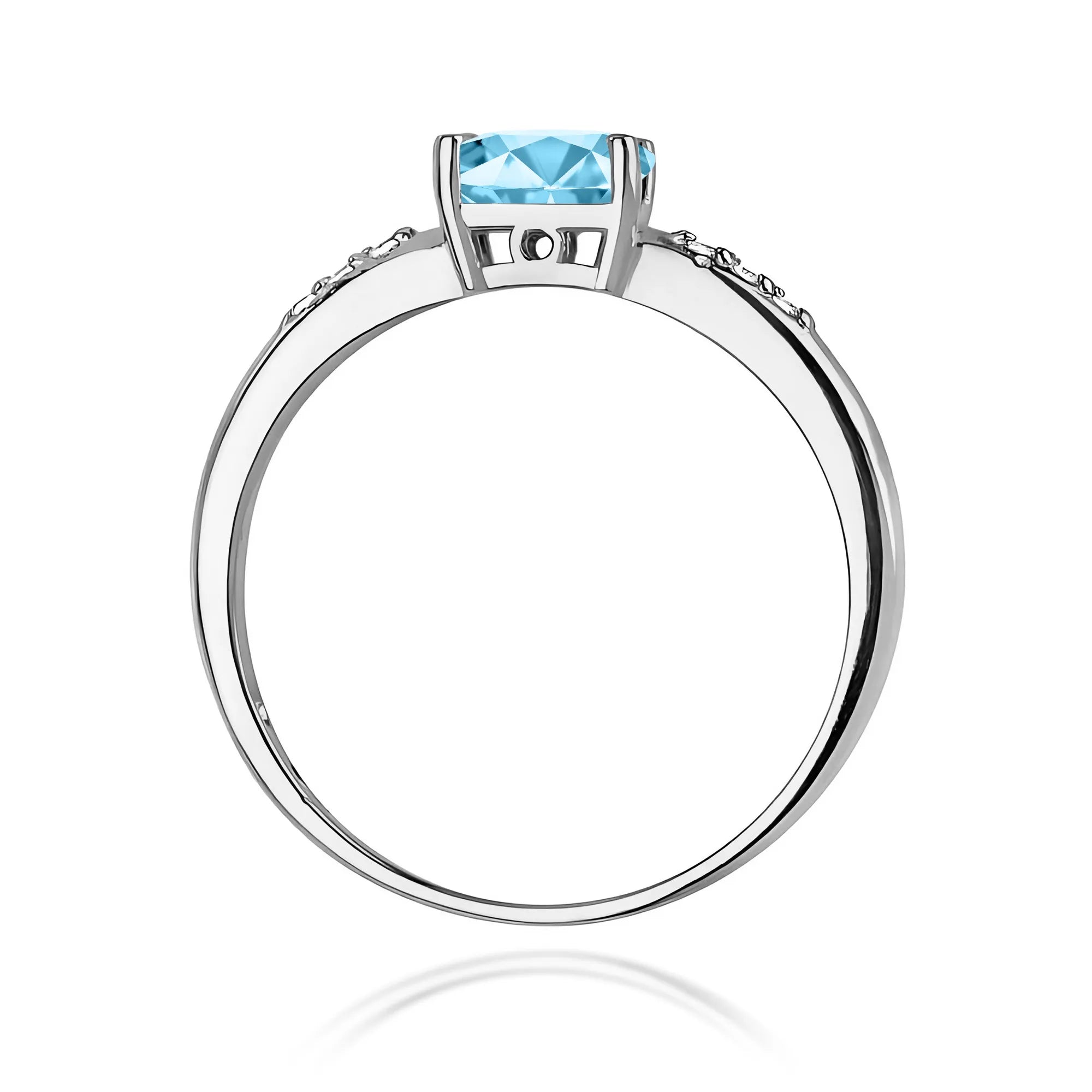 gold-ring-with-0-50ct-topaz-and-0-03ct-diamonds-w0077-tob-01
