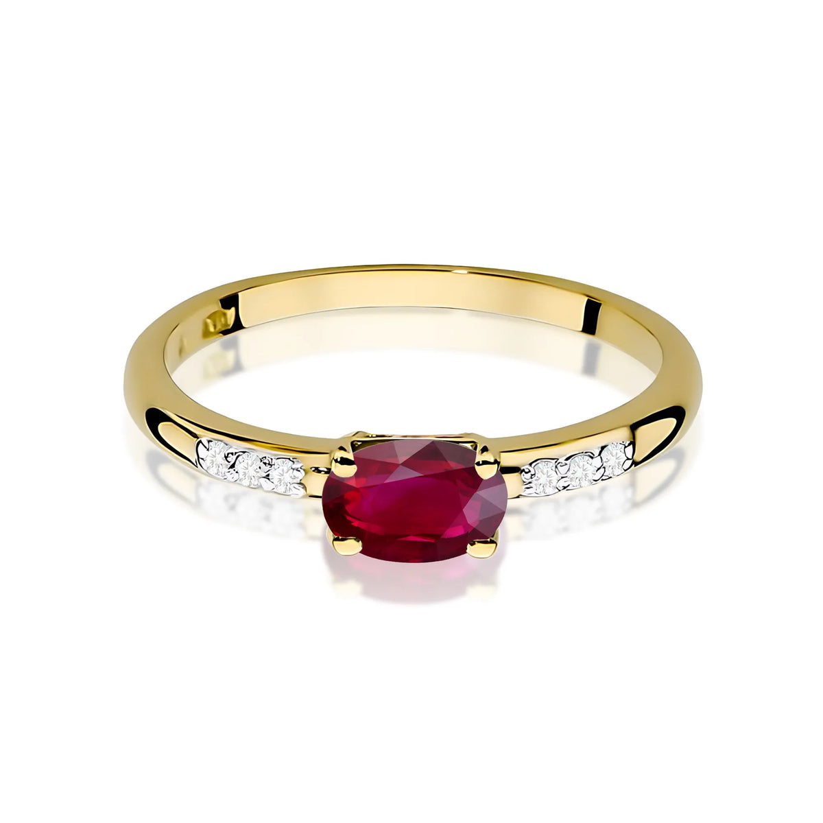 gold-ring-with-0-60ct-ruby-and-0-03ct-diamonds-w0077-rur-01