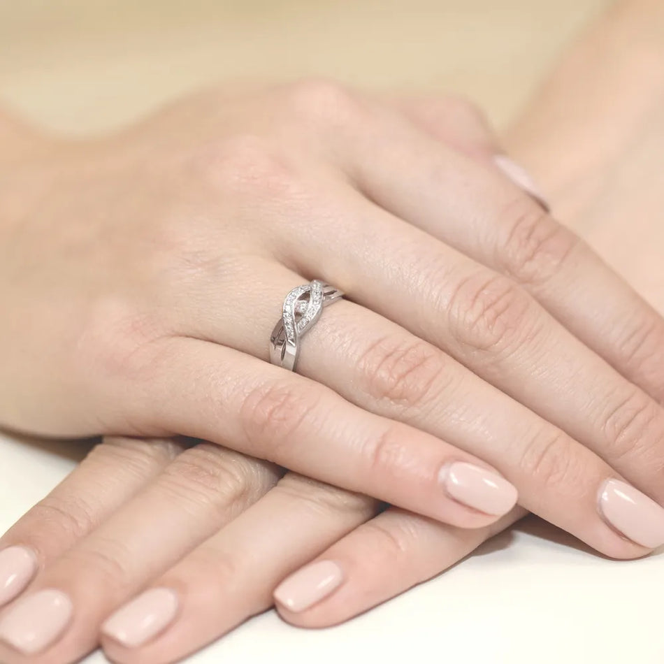 goldring-mit-0-05ct-und-0-05ct-diamanten-w0083-diw-01