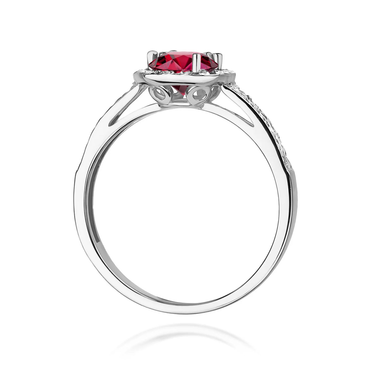 Rubin-Halo-Ring aus 585er Weißgold mit 0,60 ct Rubin und 0,20 ct Diamanten