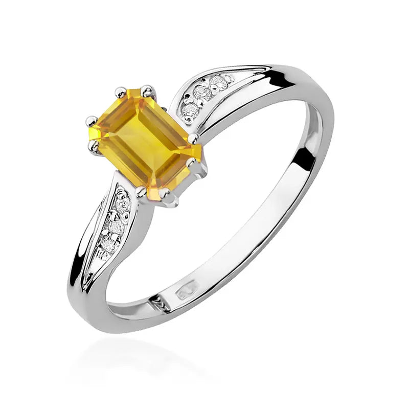 gold-ring-with-0-60ct-citrin-and-0-03ct-diamonds-w0094-ciy-01