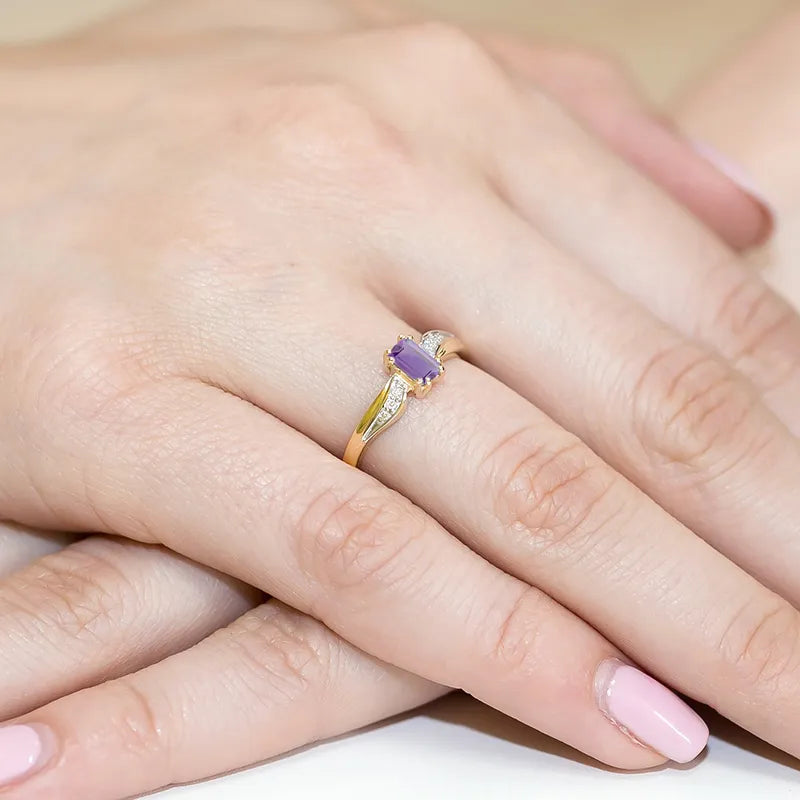 goldring-mit-0-50ct-amethyst-und-0-03ct-diamanten-w0094-amv-01