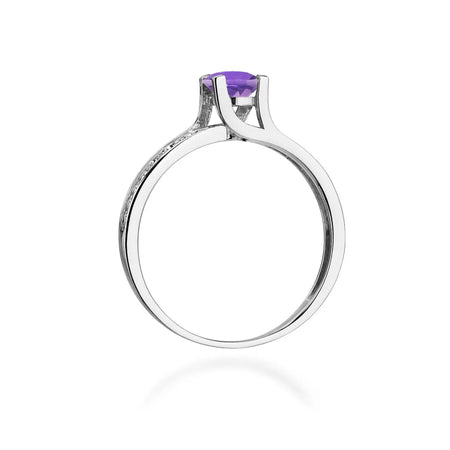 gold-ring-with-0-50ct-amethyst-and-0-03ct-diamonds-w0106-amv-01