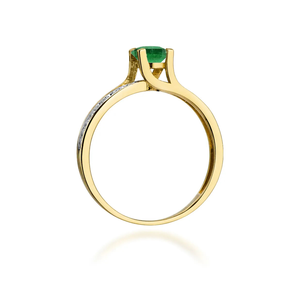 gold-ring-with-0-50ct-emerald-and-0-03ct-diamonds-w0106-emg-01