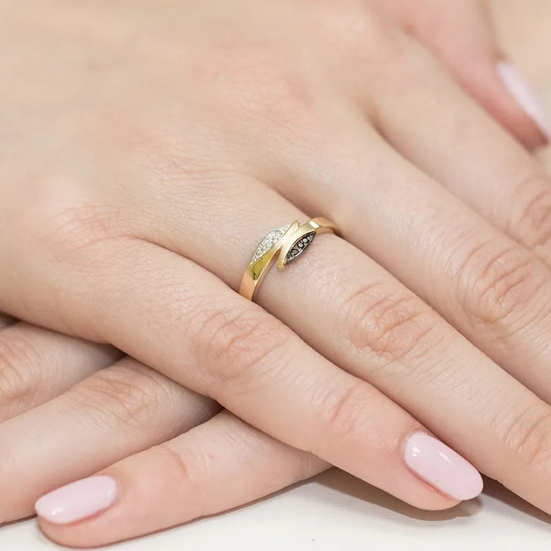 goldring-mit-diamanten-w0107-dib-01