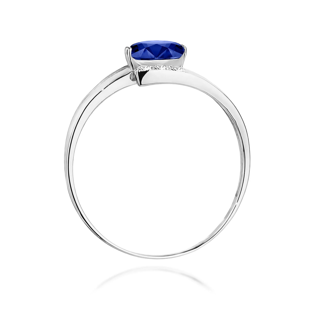 Bypass-Ring aus 585er Weißgold mit ovalem Saphir 0,70 ct und Diamanten 0,052 ct