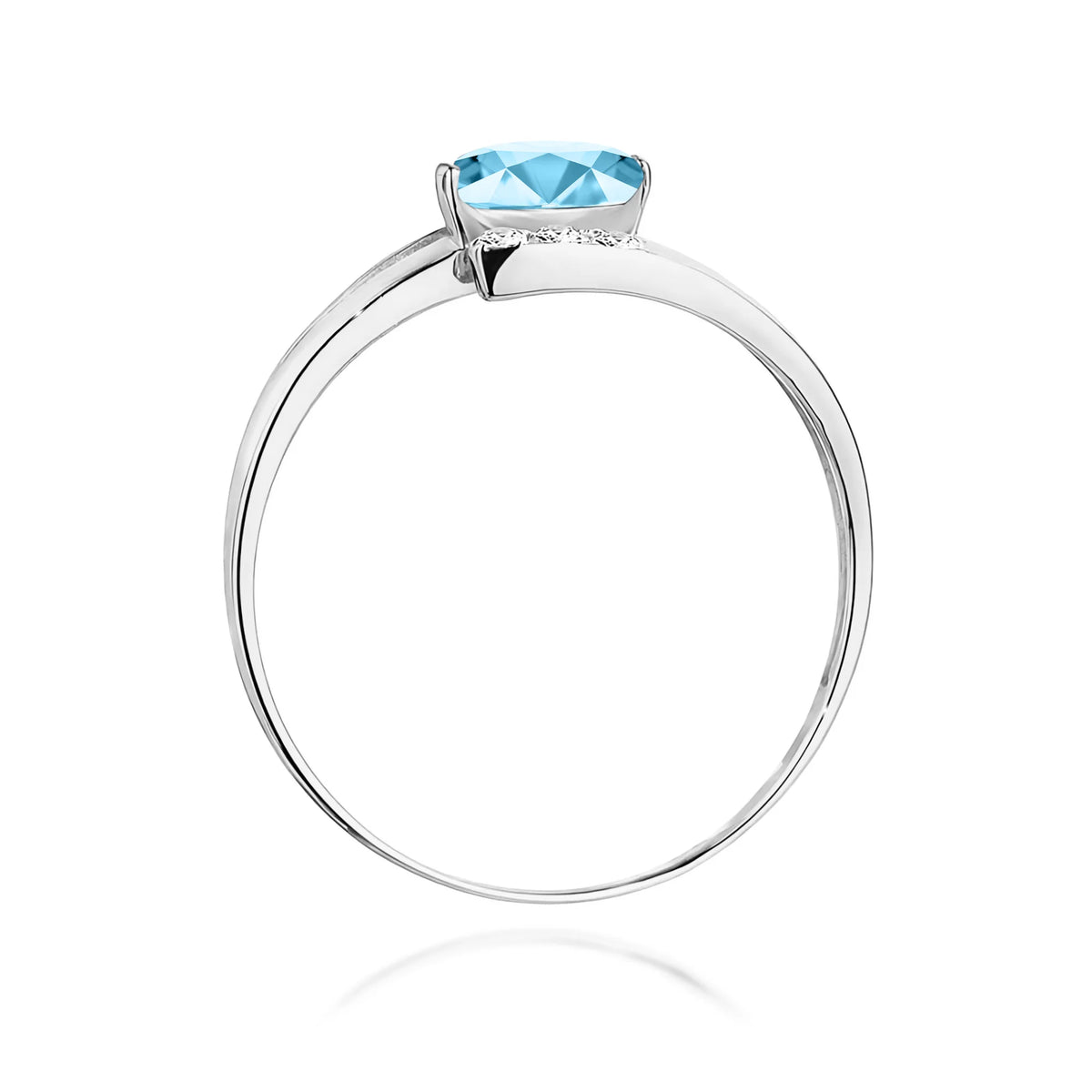 Bypass-Ring aus 585er Weißgold mit ovalem Swiss-Blue-Topas 0,50 ct und Diamanten 0,052 ct