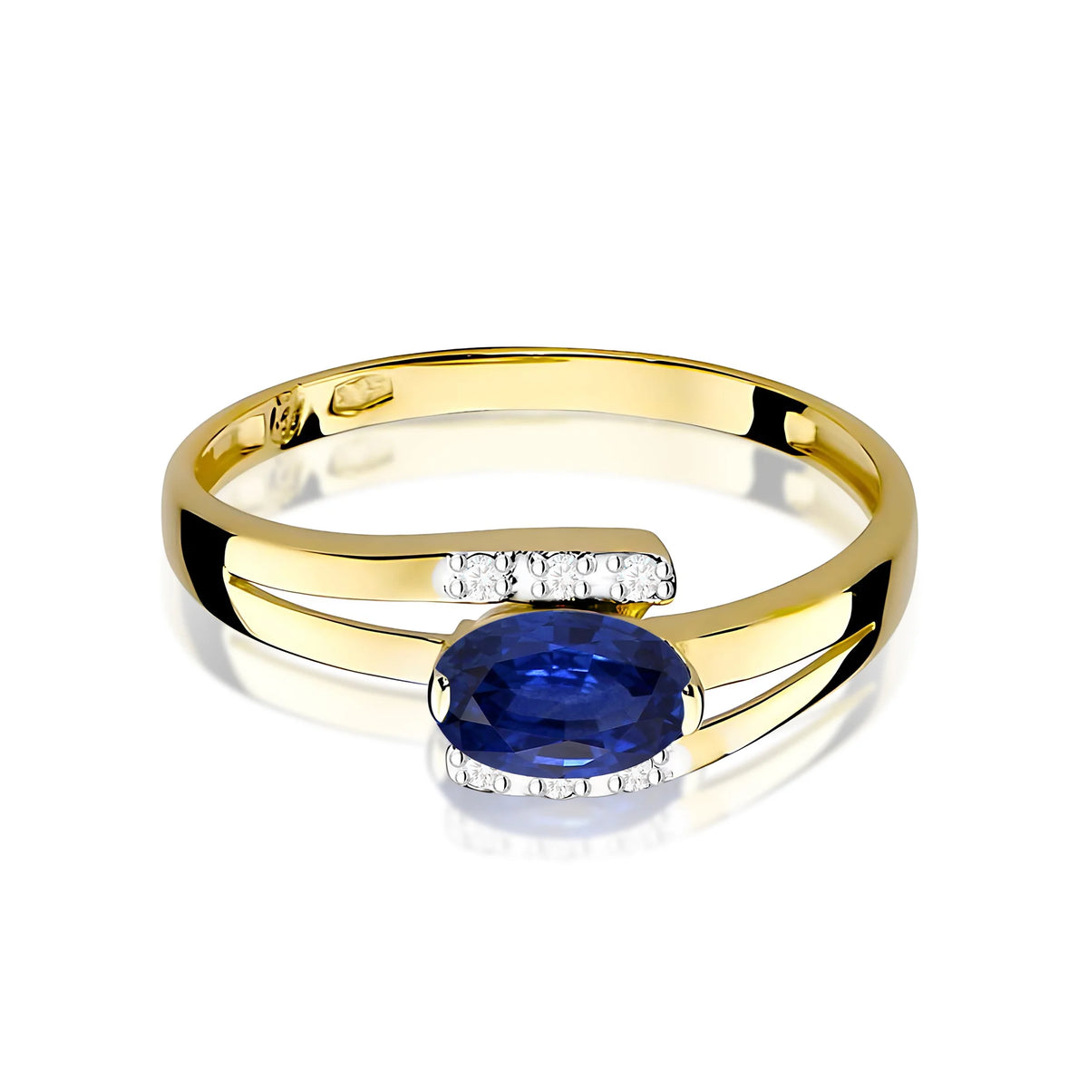Bypass-Ring aus 585er Gelbgold mit ovalem blauem Saphir 0,70 ct und Diamanten 0,052 ct