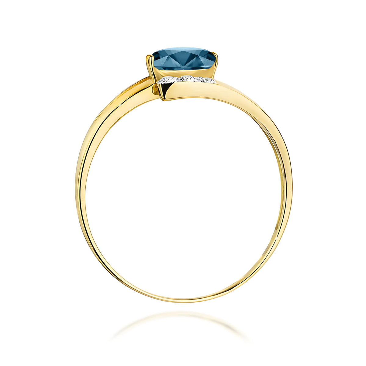 Bypass-Ring aus 585er Gelbgold mit ovalem London-Blue-Topas 0,50 ct und Diamanten 0,052 ct