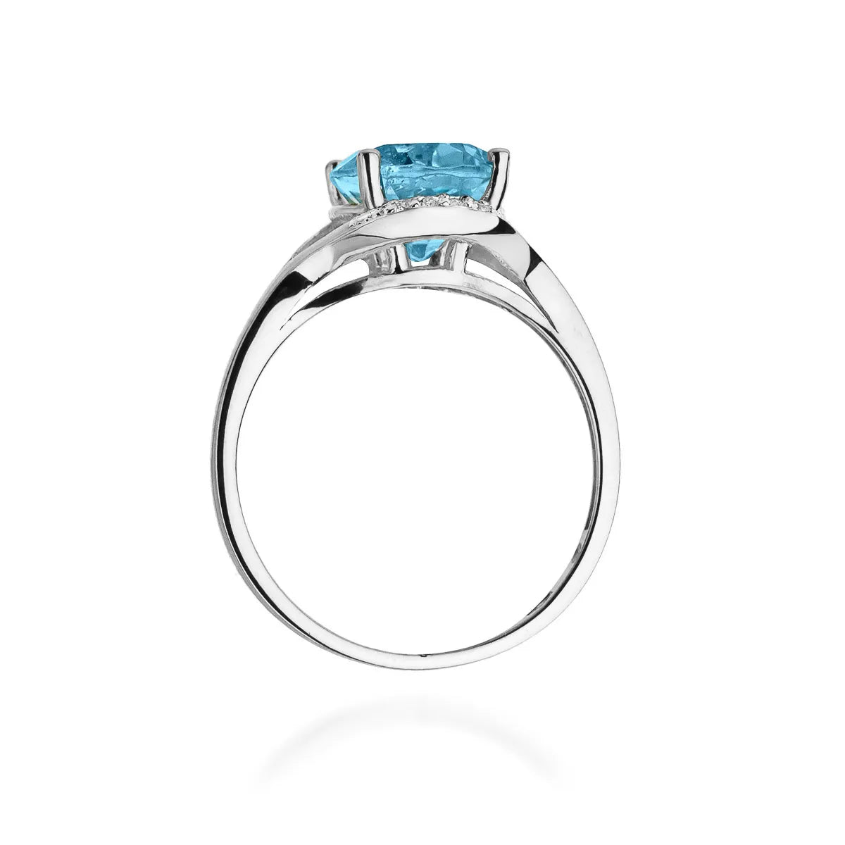 gold-ring-with-3-00ct-topaz-and-0-04ct-diamonds-w0150-tob-01