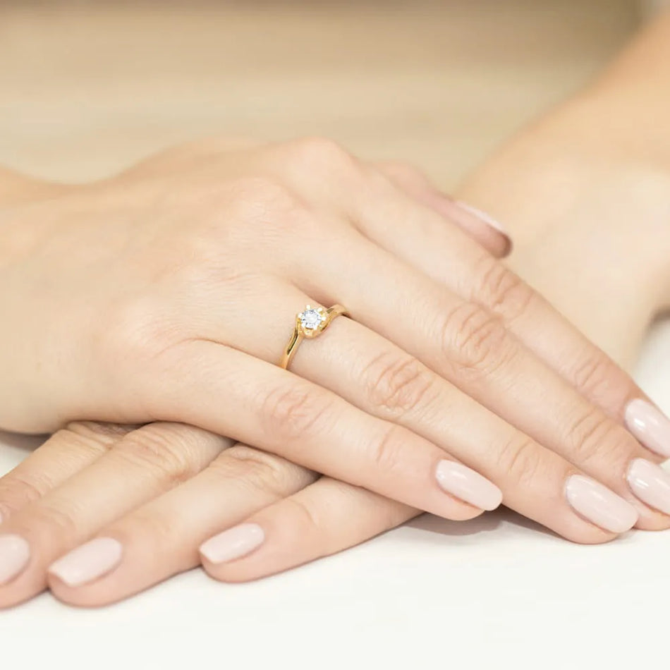 gold-ring-with-0-30ct-lab-diamond-w0163-ldw-03