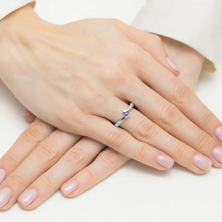 goldring-mit-0-15ct-tansanit-und-0-03ct-diamanten-w0177-tip-01