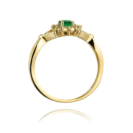 gold-ring-with-0-40ct-emerald-and-0-12ct-diamonds-w0182-emg-01