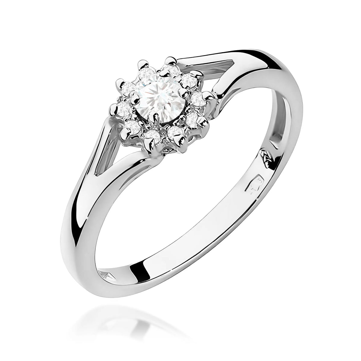 Diamantring zur Verlobung aus 585er Weißgold