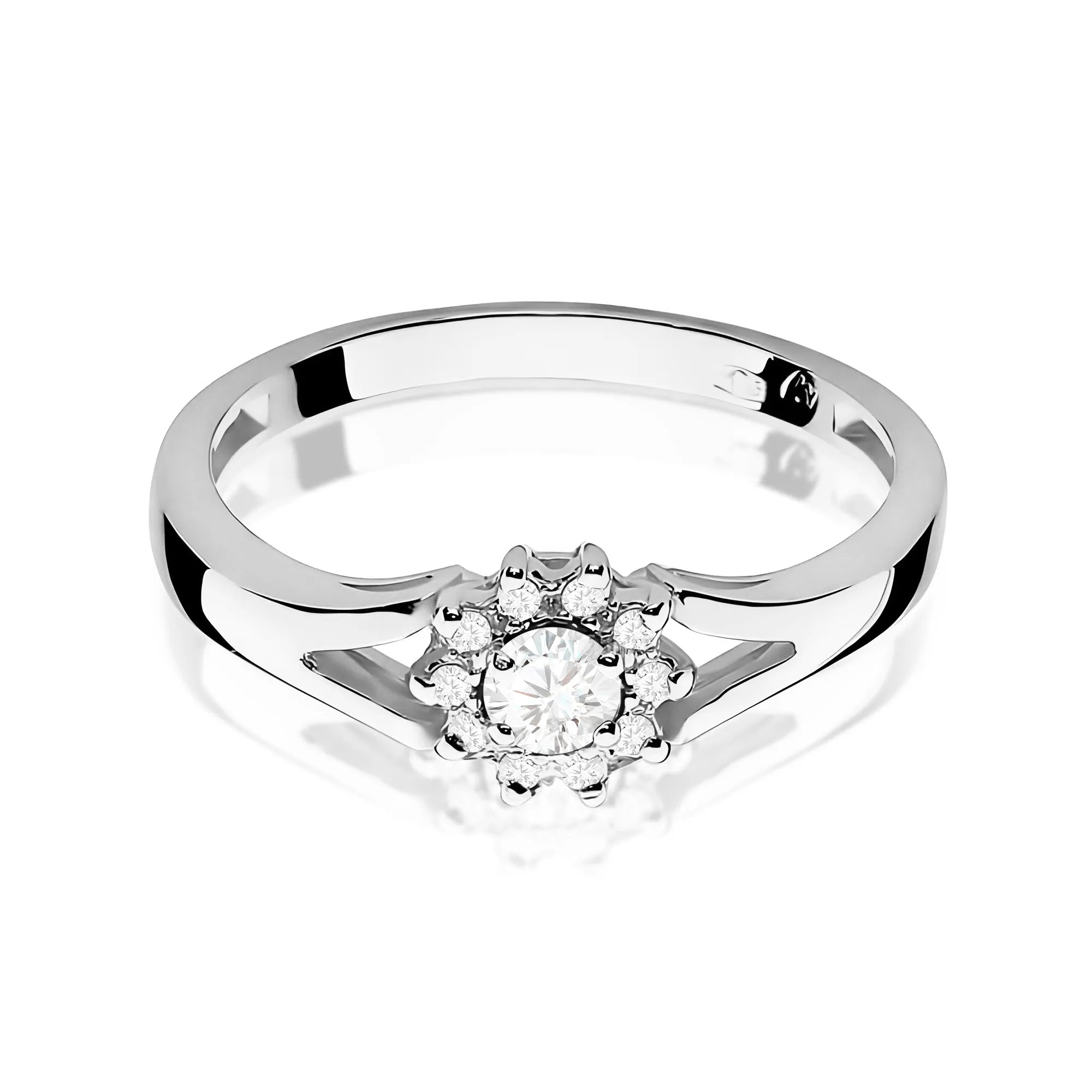 Diamond Engagement Ring in 585 White Gold