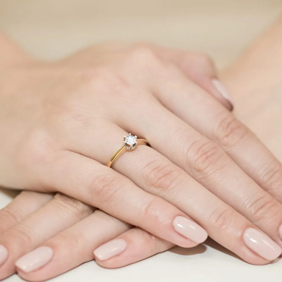 gold-ring-with-0-30ct-diamond-w0220-diw-07