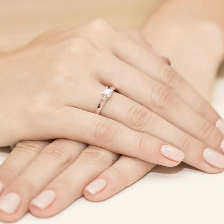 gold-ring-with-0-30ct-lab-diamond-w0225-ldw-05