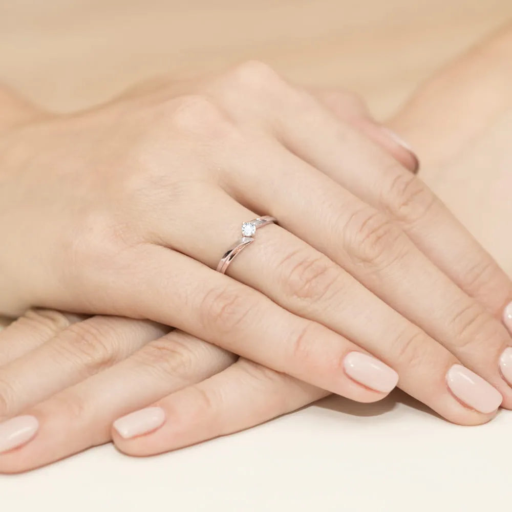 gold-ring-with-0-10ct-diamond-w0231-diw-02