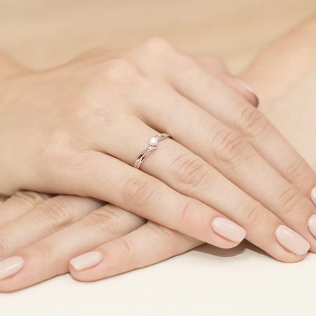 gold-ring-with-0-30ct-diamond-w0231-diw-05