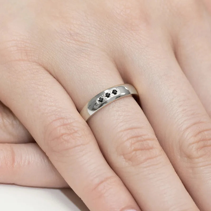 goldring-mit-0-044ct-schwarzen-diamanten-w0235-dib-01