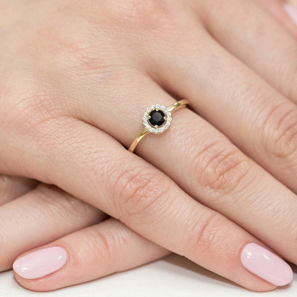 Goldring mit 0,12 ct und 0,08 ct Diamanten