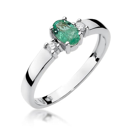 gold-ring-with-0-40ct-emerald-and-0-08ct-diamonds-w0264-emg-01