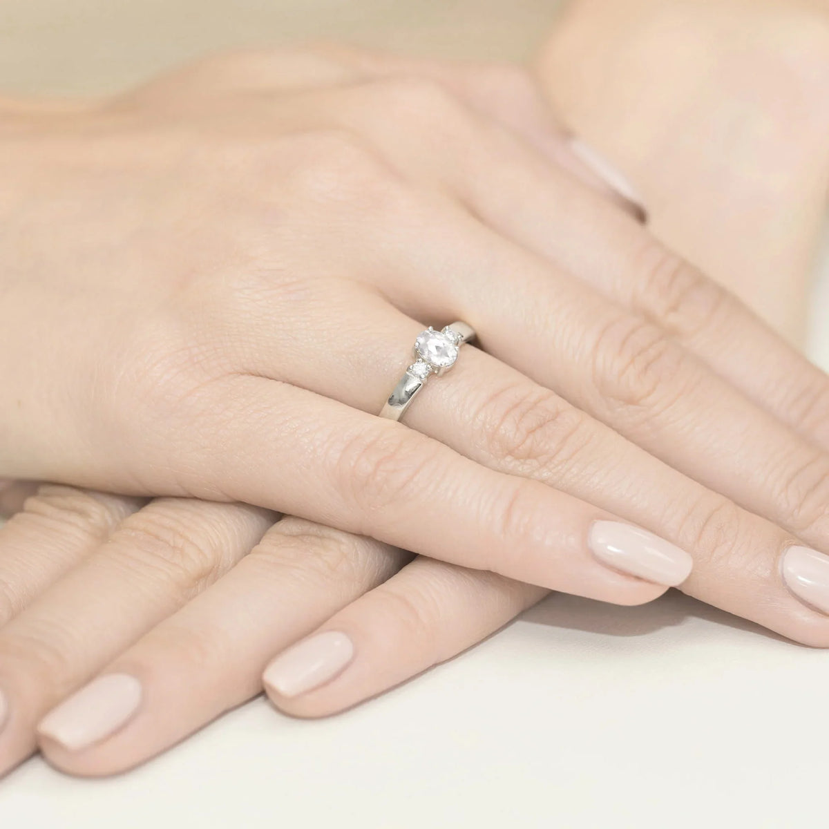 Lab-grown Diamond Engagement Ring in 585 White Gold