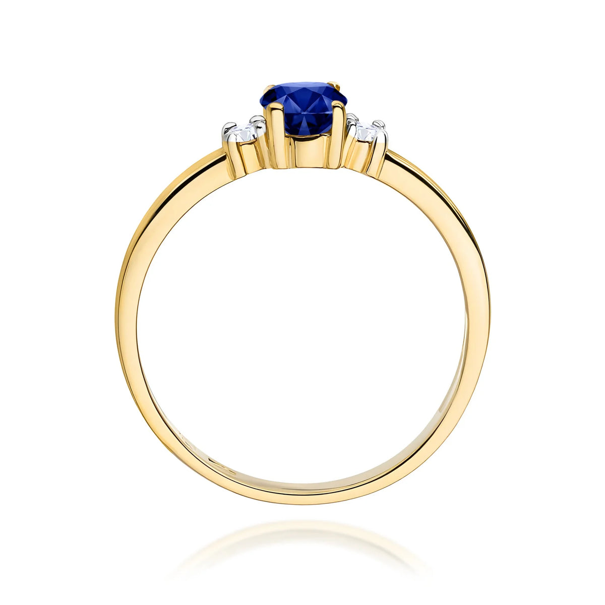 Trilogie-Ring aus 585er Gelbgold mit ovalem blauem Saphir 0,70 ct und Diamanten 0,08 ct