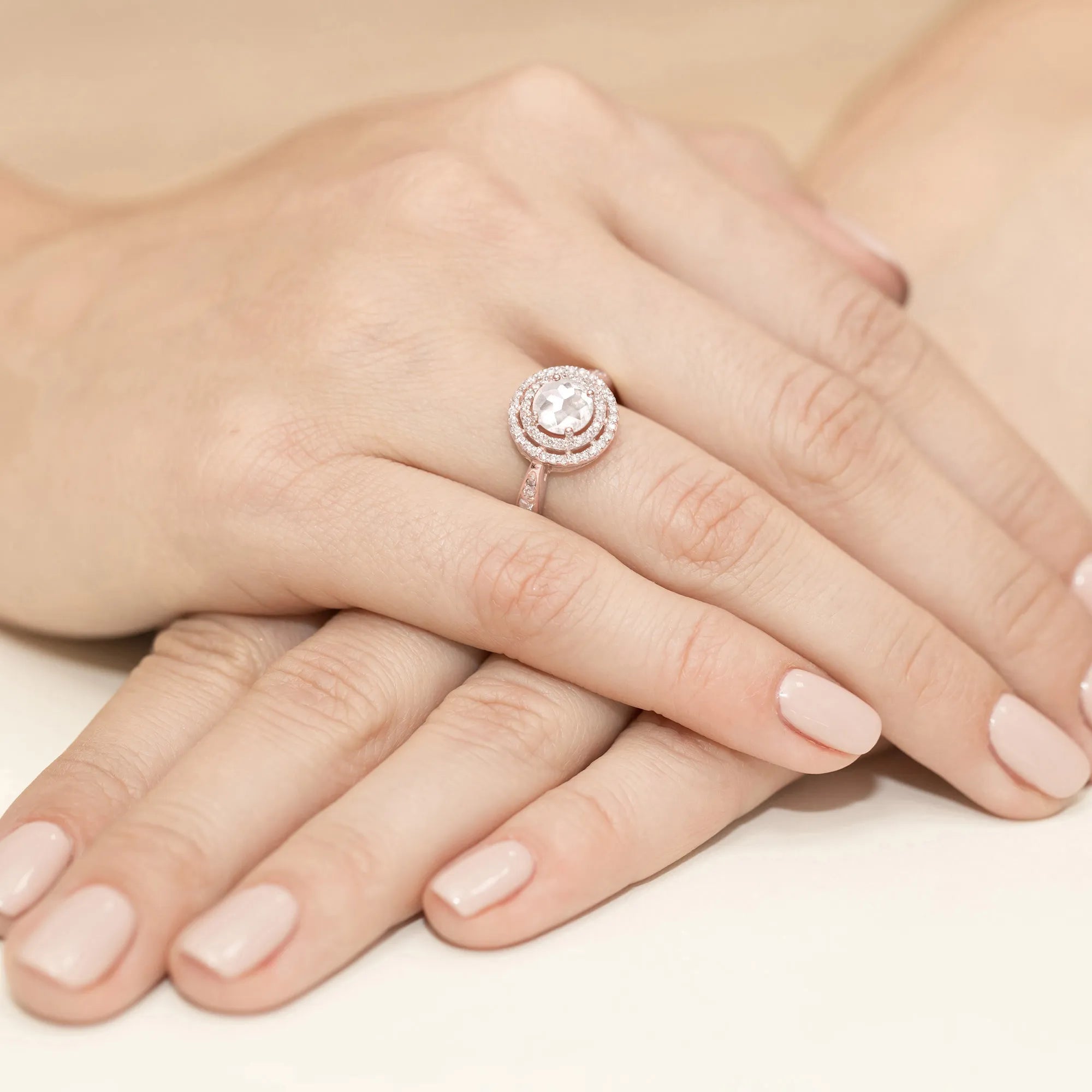 gold-ring-with-0-75ct-and-0-374ct-lab-diamonds-w0274-ldw-01