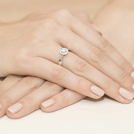 gold-ring-with-0-30ct-diamond-w0294-diw-05