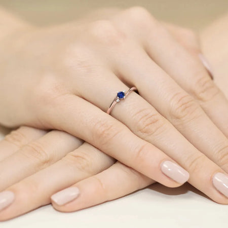 gold-ring-with-0-15ct-sapphire-and-0-017ct-diamonds-w0346-sab-01