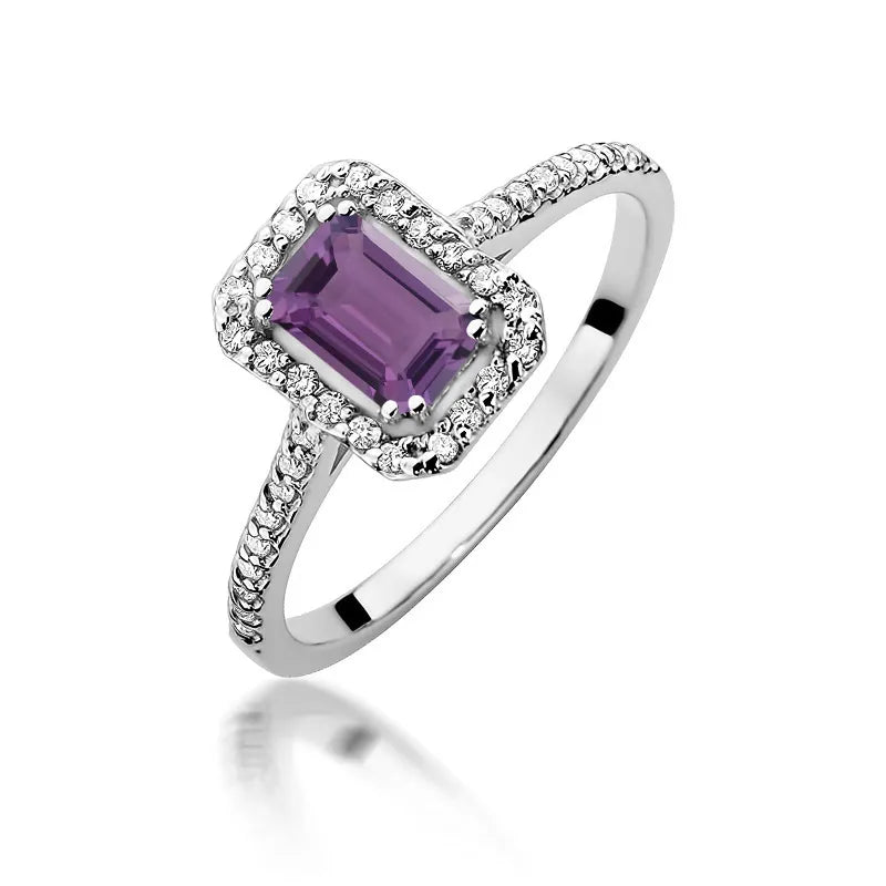 gold-ring-with-0-50ct-amethyst-and-0-19ct-diamonds-w0403-amv-01