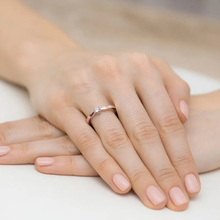 gold-ring-with-0-10ct-diamond-w0450-diw-01