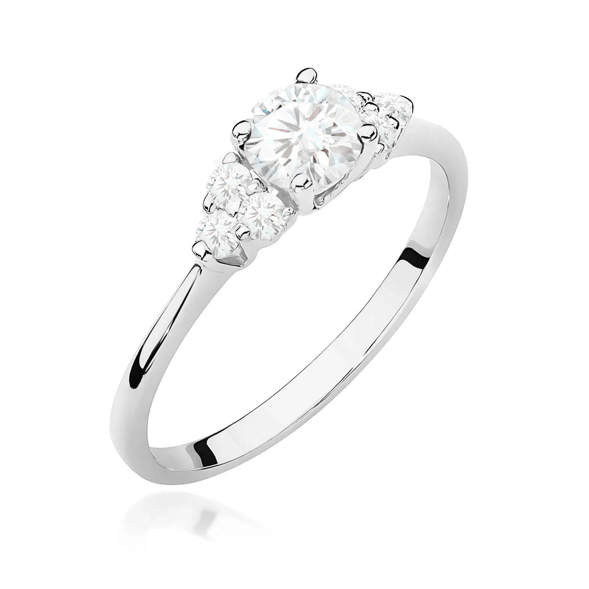 Lab-grown Diamond Engagement Ring in 585 White Gold