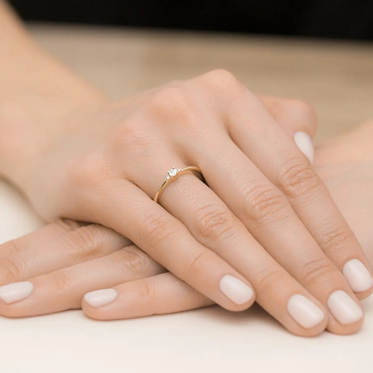 gold-ring-with-0-02ct-diamonds-w0464-diw-02