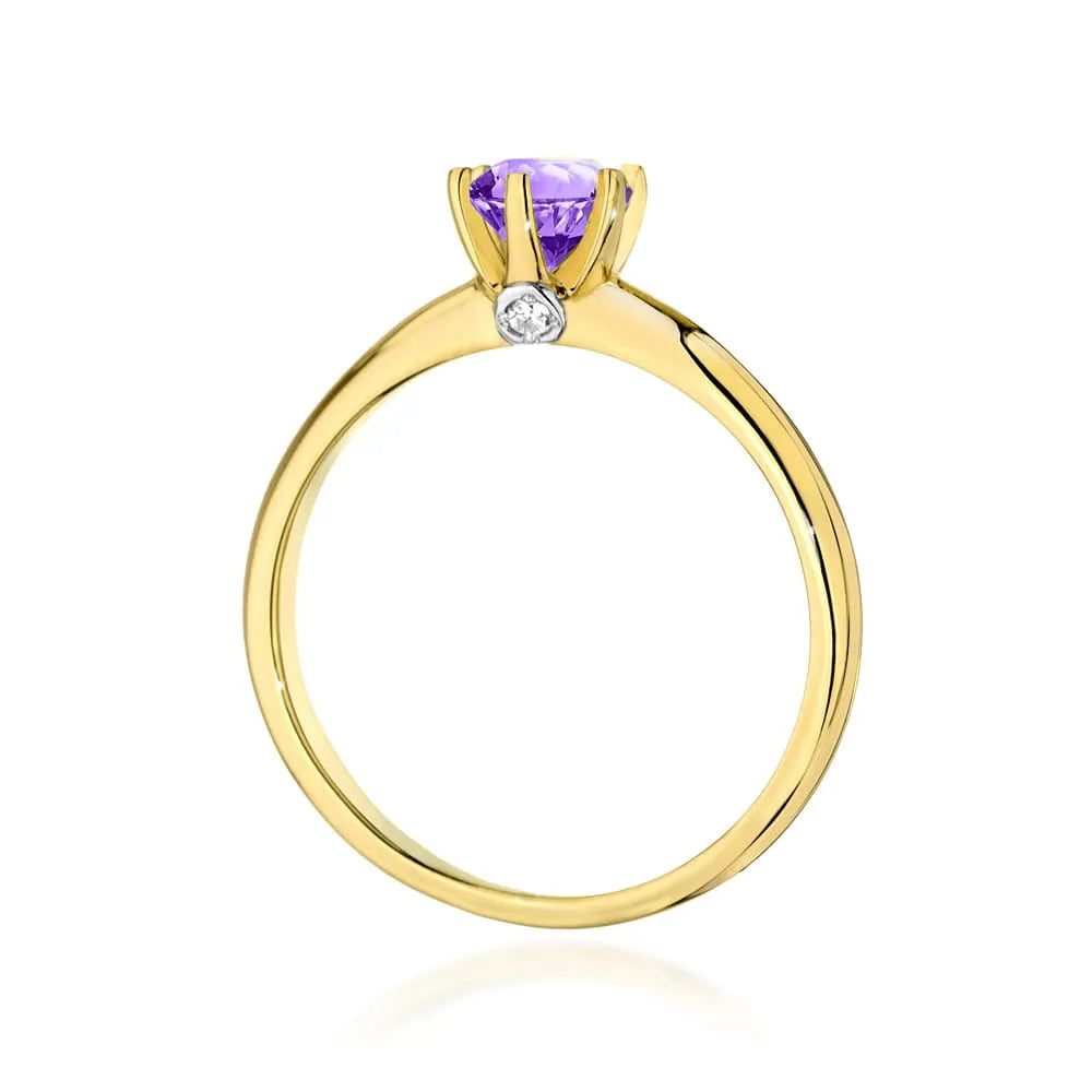 goldring mit Amethyst und Diamanten