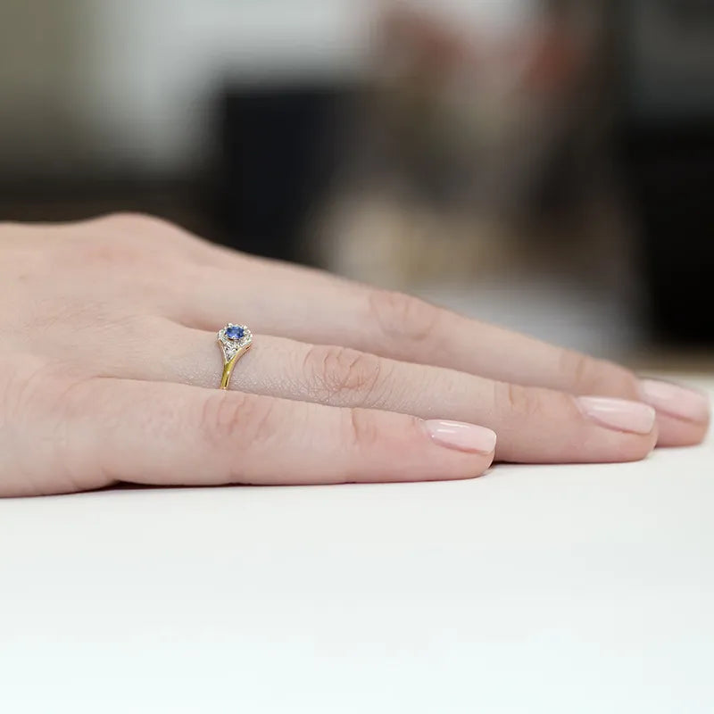 8k-gold-ring-with-blue-zirconia-w056-333-g