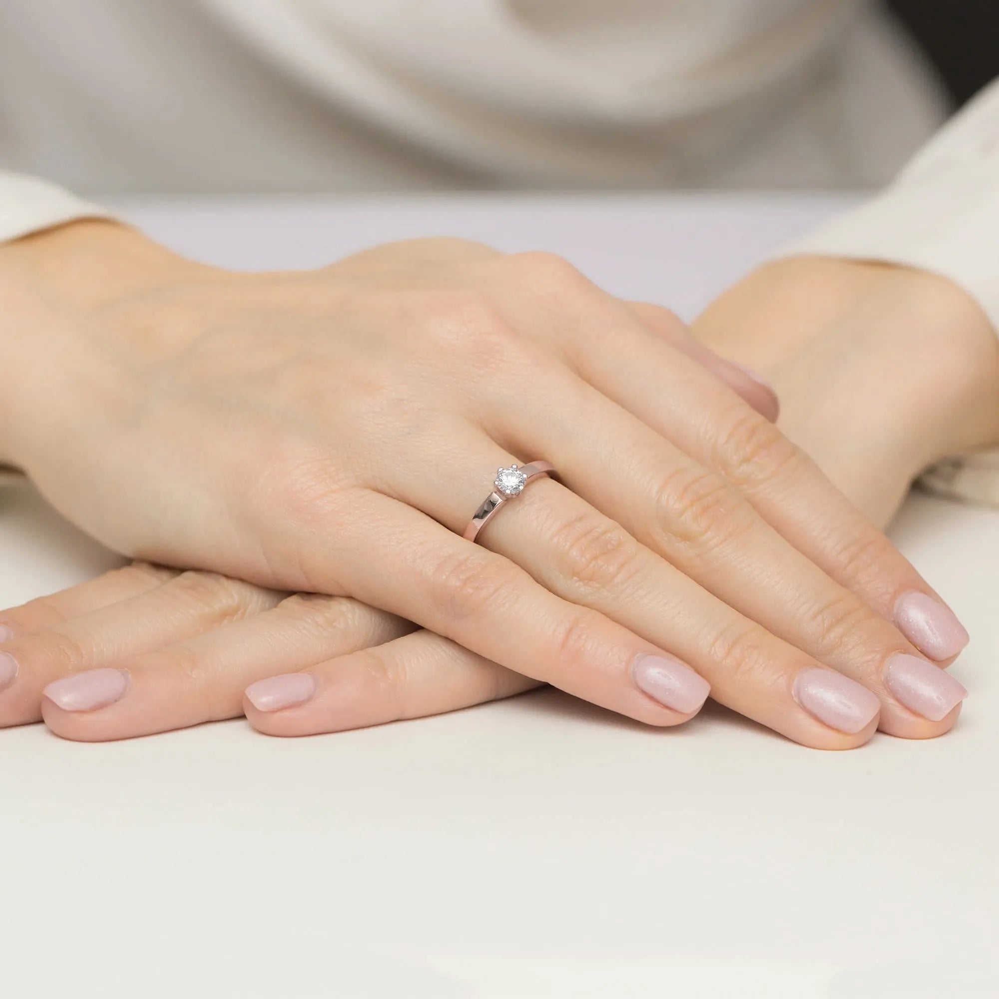 gold-ring-with-0-25ct-diamond-w0562-diw-01