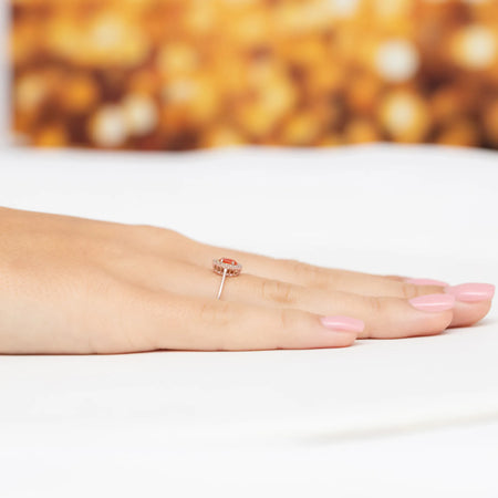 gold-ring-with-0-20ct-coral-and-0-08ct-sideline-diamonds-w0569-cor-01