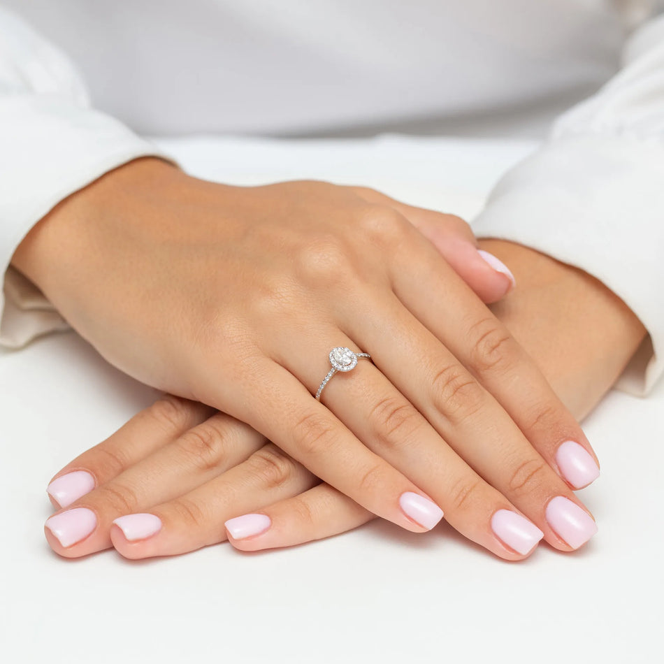 goldring-mit-0-30ct-und-0-17ct-diamanten-w0584-diw-01