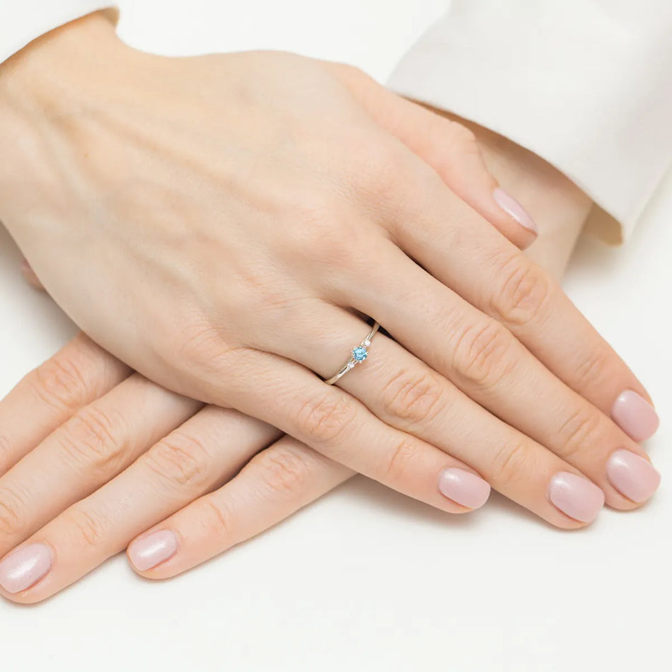 goldring-mit-0-15ct-topas-und-0-046ct-diamanten-w0614-tob-01