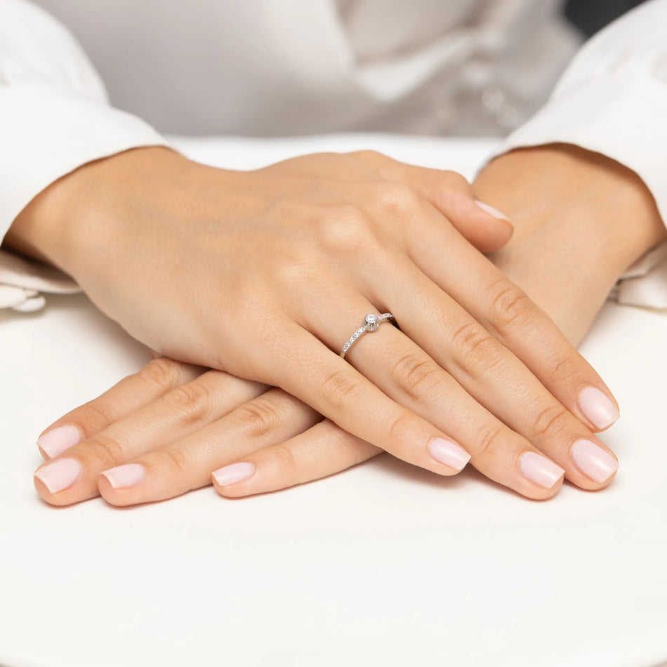 goldring-mit-0-08ct-und-0-09ct-diamanten-w0680-diw-01