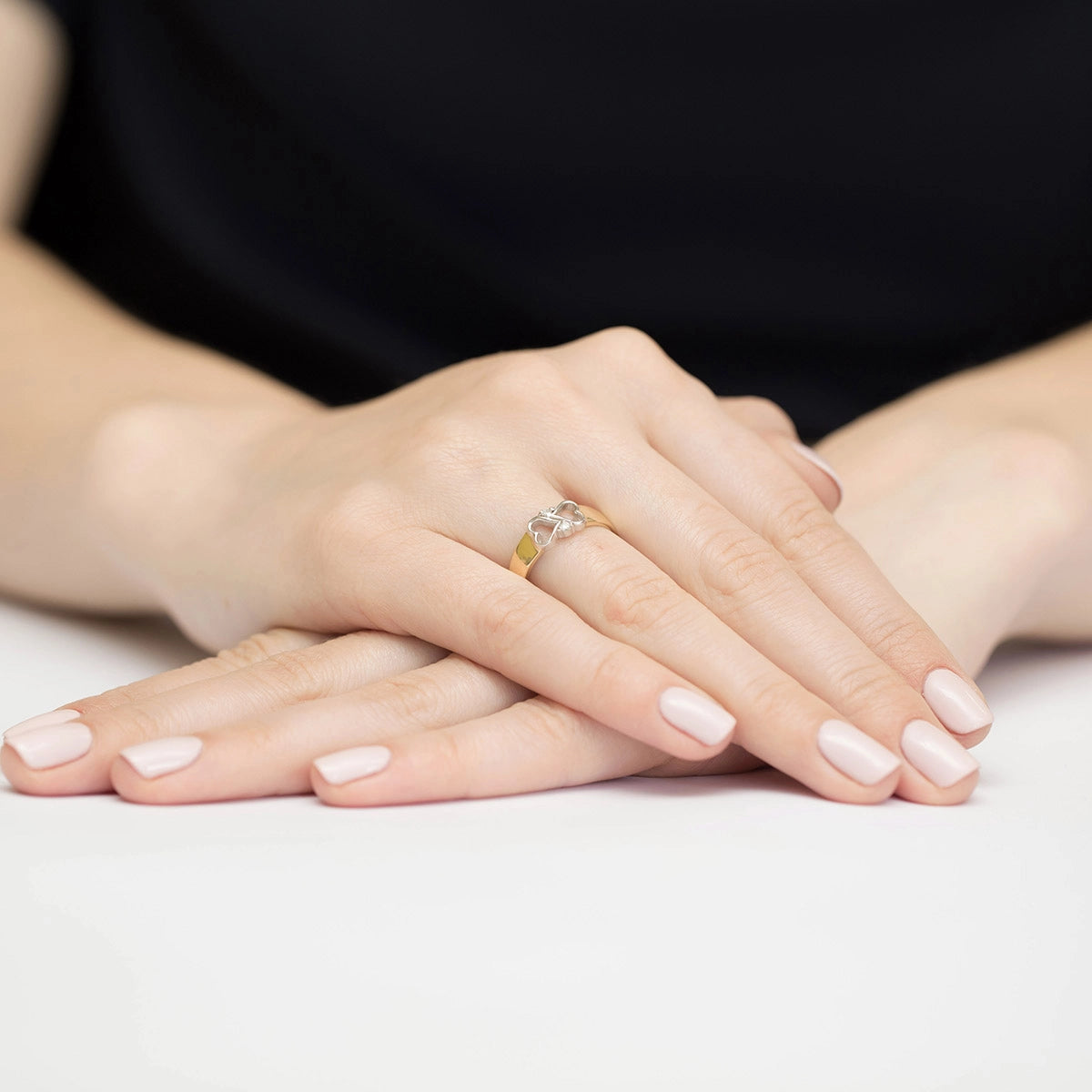 8k-gold-ring-with-zirconia-w286-333-c