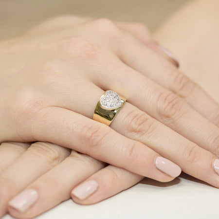 gold-ring-with-0-261ct-diamonds-w0352-diw-01